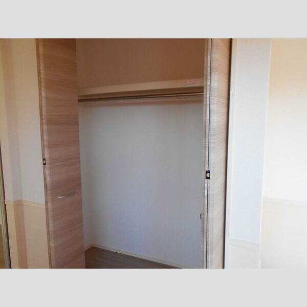 クレシア クローゼット