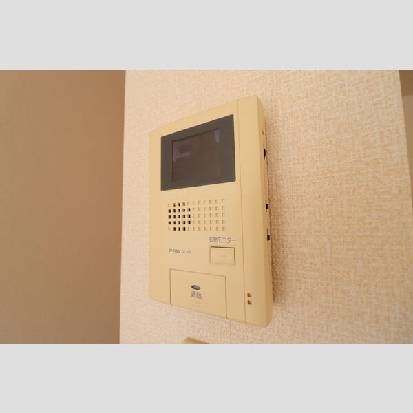 ボナールハウス新川105号室 TVモニターフォン(2階)