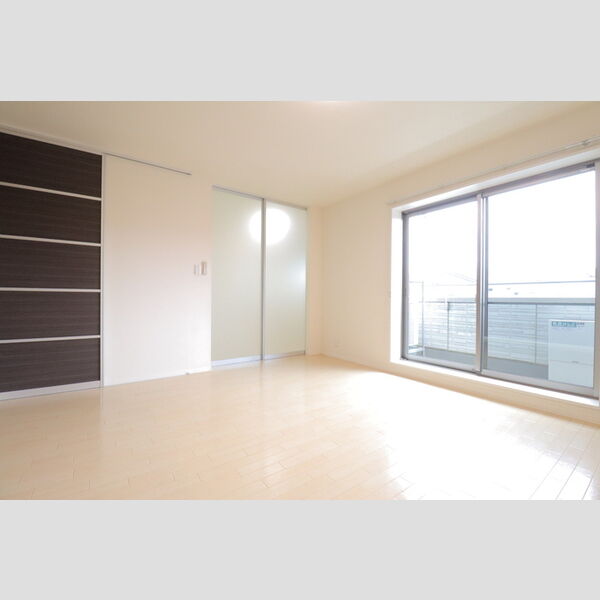 ピラタス　ⅩⅡ 洋室