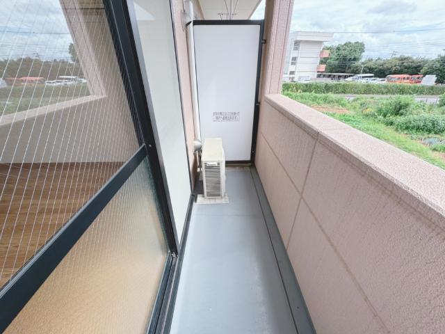 ラ・カーサおゆみⅡ203号室 ベランダ