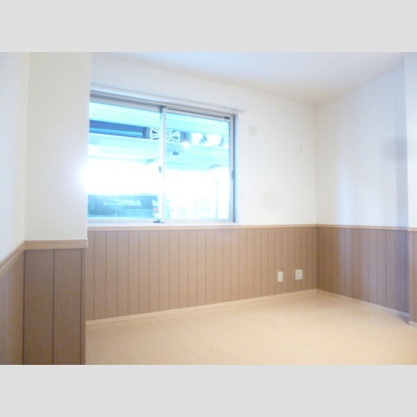 ロイヤルパレス市川101号室 洋室