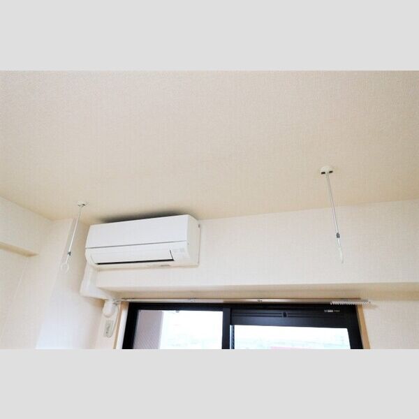 カネキン第二ビル405号室 室内物干し