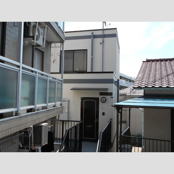 ビラデステ中台の外観画像