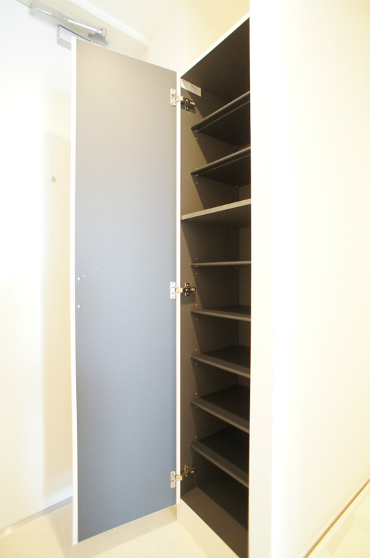 リブリ・JT2階 収納