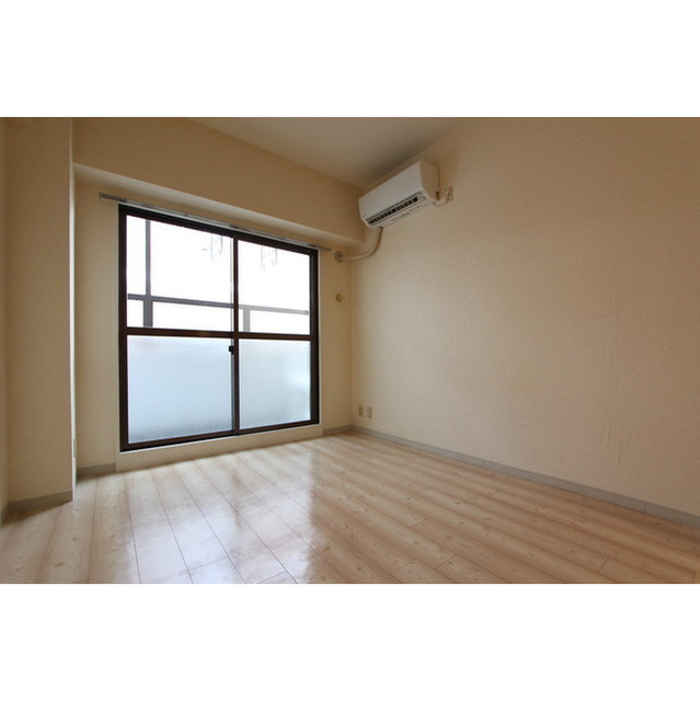 ハイライフ湘南 リビング