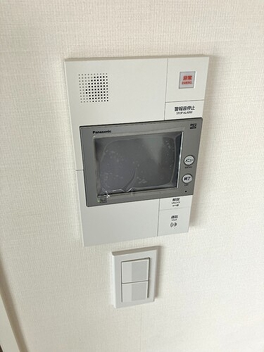 ライオンズ東向島ミレス7階 TVモニター付きインターホン