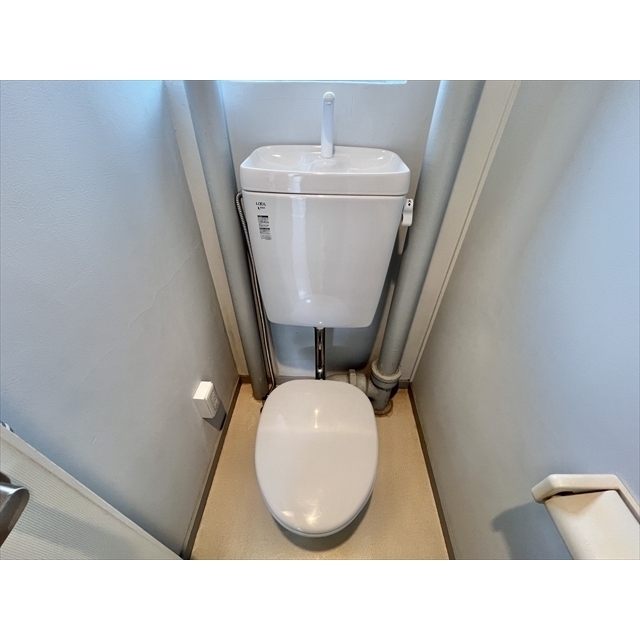 ラビアン花小金井 トイレにも窓あり