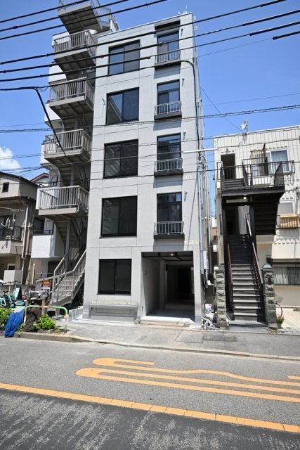 三ノ輪レーベルの外観画像