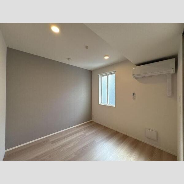 セレスティア南花畑Ⅲ202号室 洋室