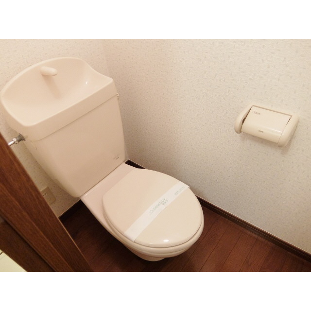 アンプルール フェール アミーⅡ106号室 内観