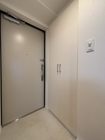ケイディーエックスレジデンス原木中山0401号室 収納