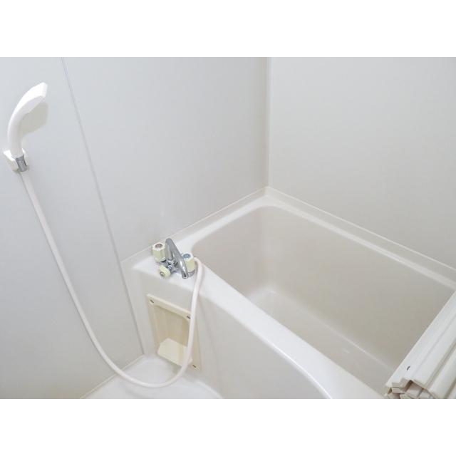 エステートロイヤル８号棟0103号室 バス