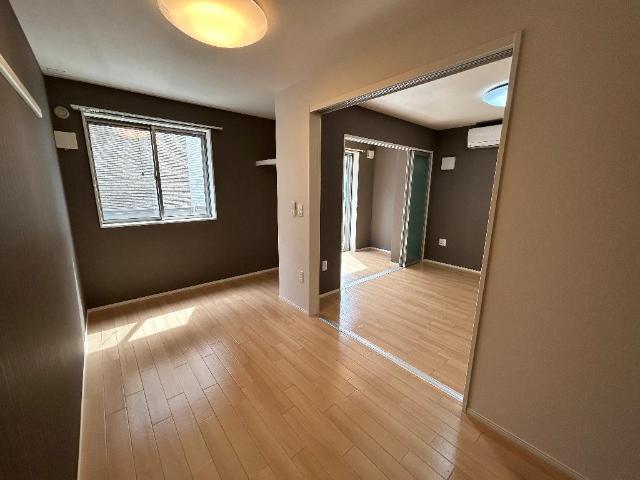 Ａｚａｌｉａ（アザリア）103号室 洋室