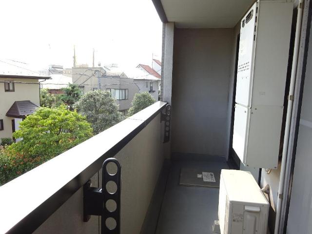 ルミナス成城301号室 ベランダ（イメージ）