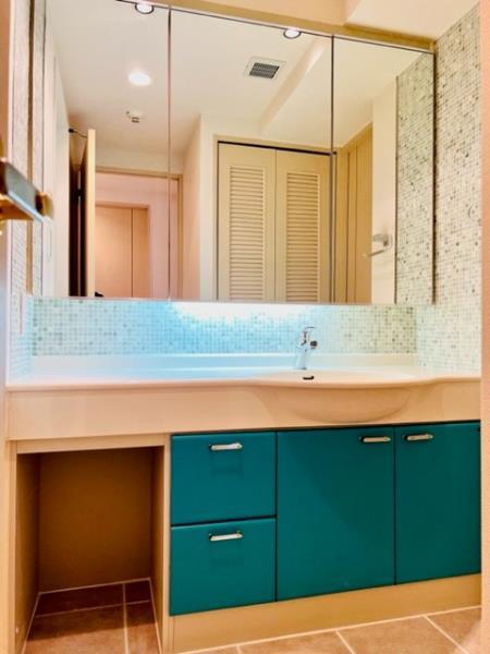 ウヴラージュ広尾 洗面