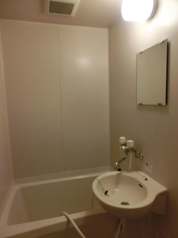 レクエルド烏山2階 収納