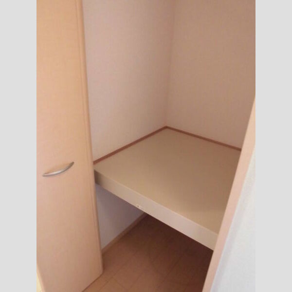 セードル小川　A/B 廊下　収納