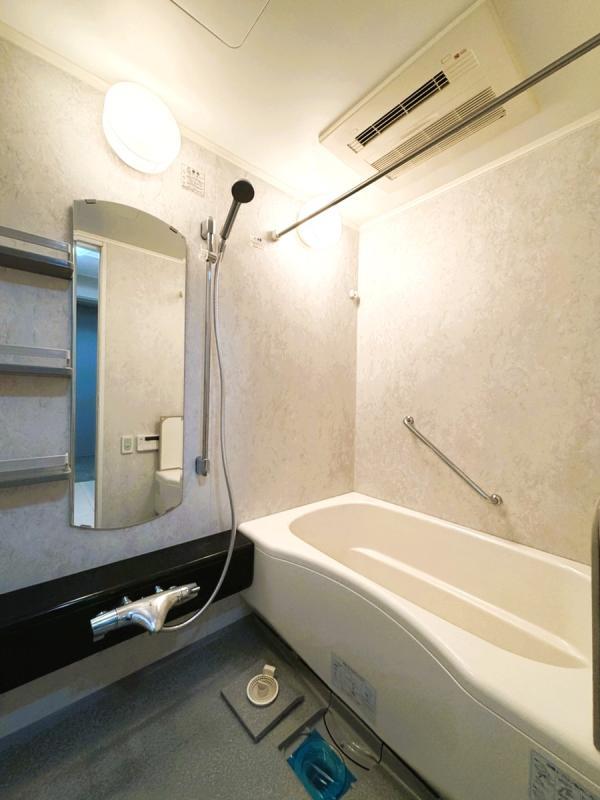 ザ・タワー・グランディア バス