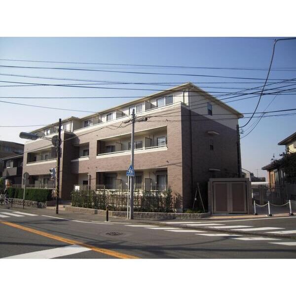 ラビュート鷺沼106号室 外観