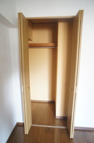 グリーンパークおゆみ野0202号室 収納