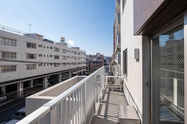 Lighthouse西新宿4階 バルコニー