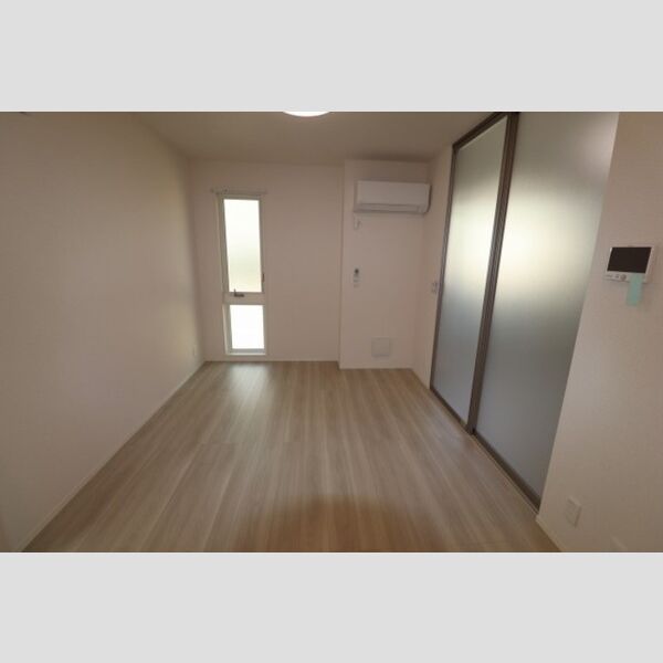 セレスティア大島307号室 LDK②