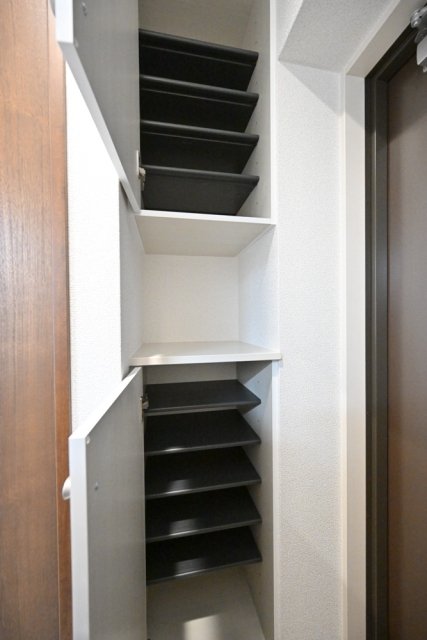 エルミ上落合4階 収納