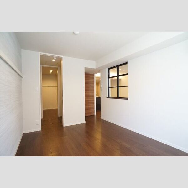 Purple7 西葛西103号室 洋室