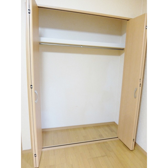 アムール ラ ペ202号室 内観