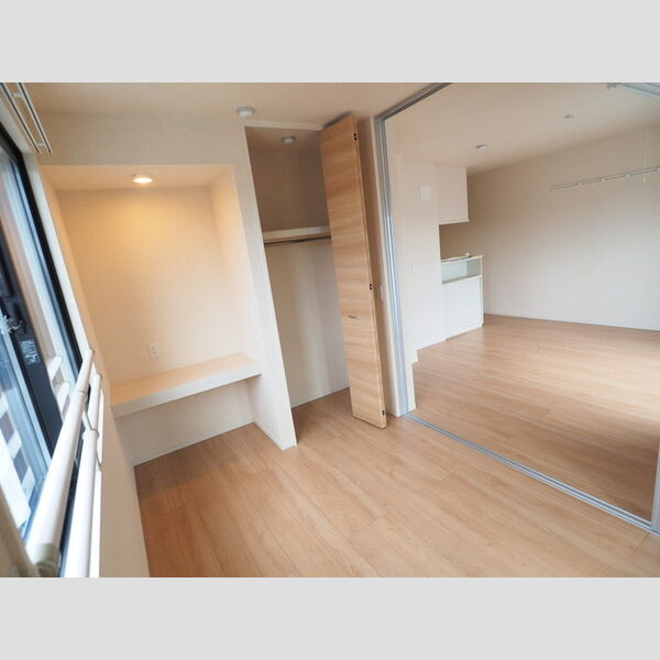 クレールガーデン301号室 洋室