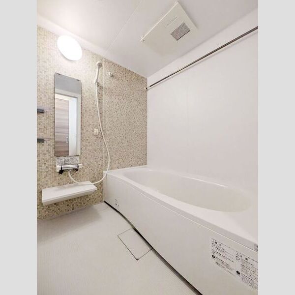 ガーデン島町東 お風呂