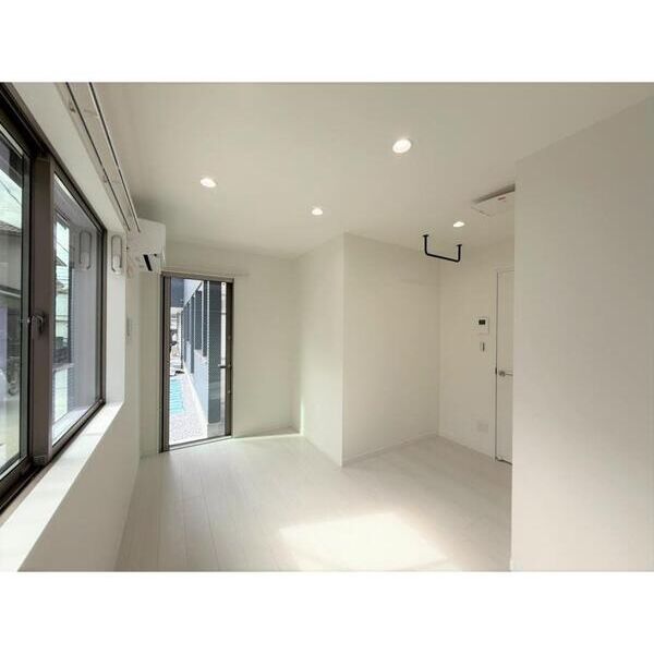 Axisel　Seishin104号室 リビング