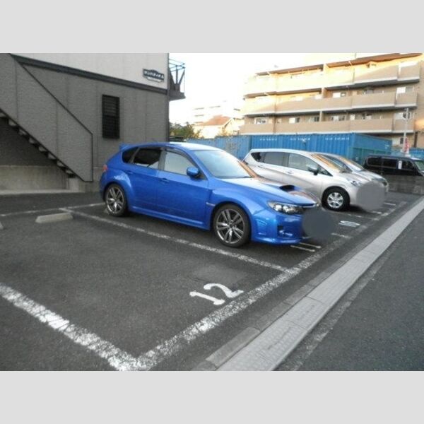 サンパティオ　A 駐車場