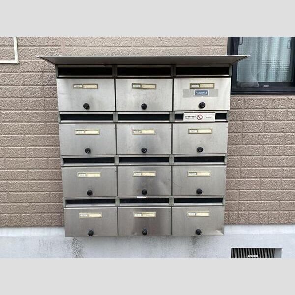 ドルフ北烏山　D102号室 ポスト