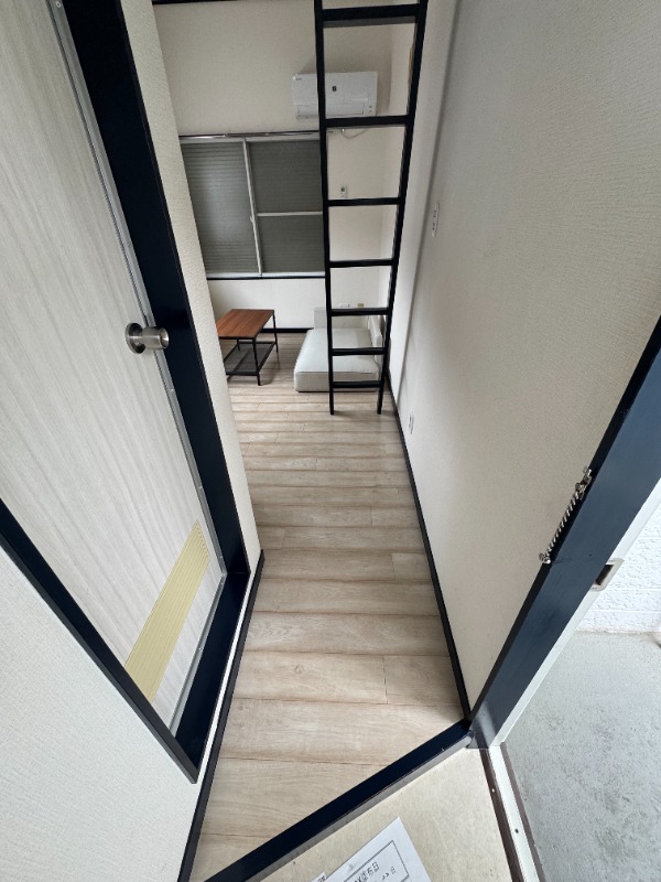 エクレール成増2階 玄関