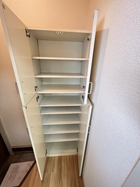 ヴィラシャンテ 玄関