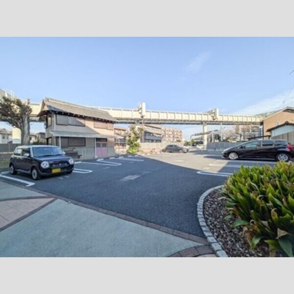 第五スカイマンション 駐車場