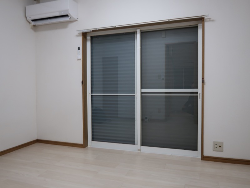 ファミール仲村C リビング