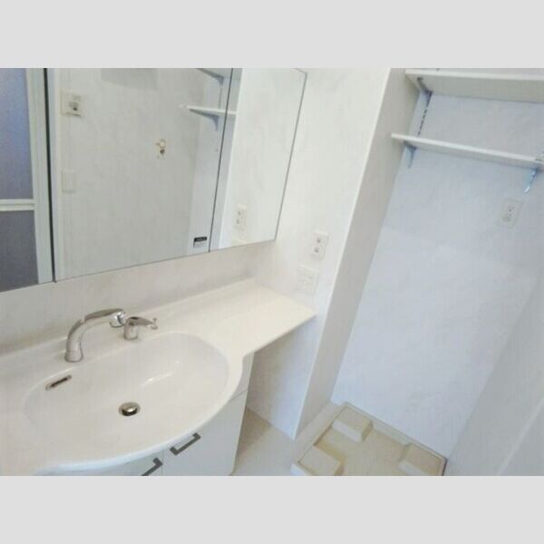 ベルツリー上川原201号室 洗髪洗面化粧台