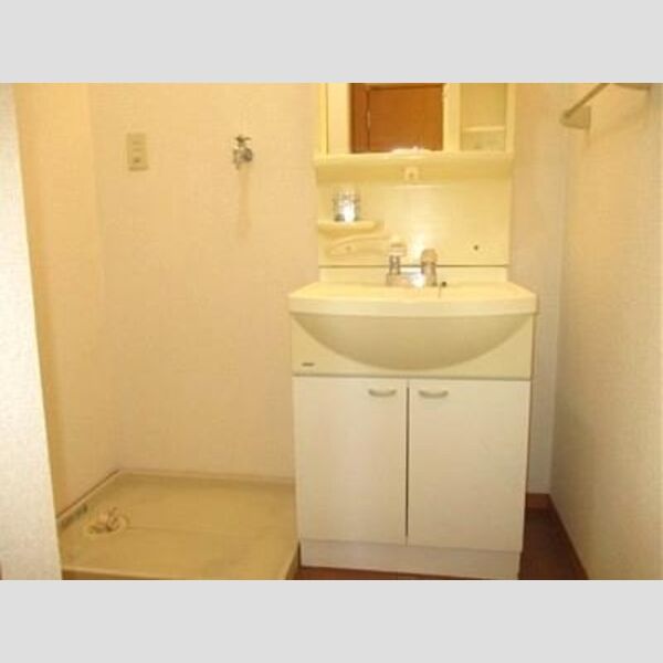 イーストサンハイム105号室 洗髪洗面化粧台、室内洗濯機置場