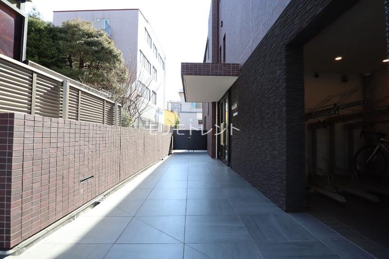 THE CLASS EXCLUSIVE RESIDENCE1階 エントランス