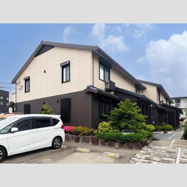 ルーエ雅の外観画像