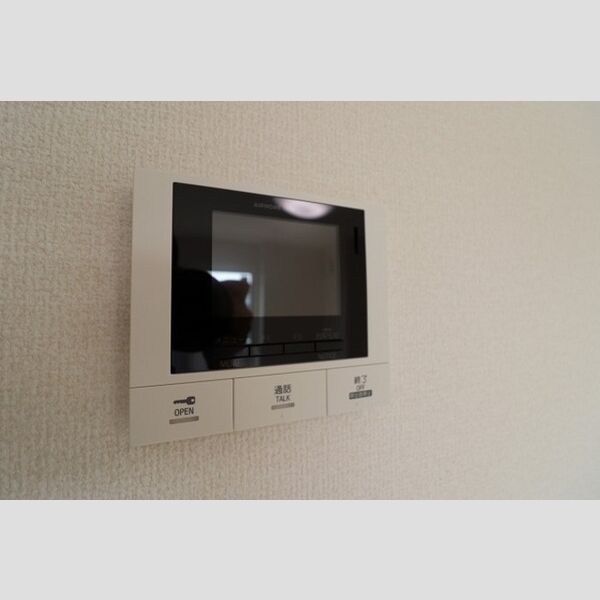 アンソレイエ101号室 TVインターホン