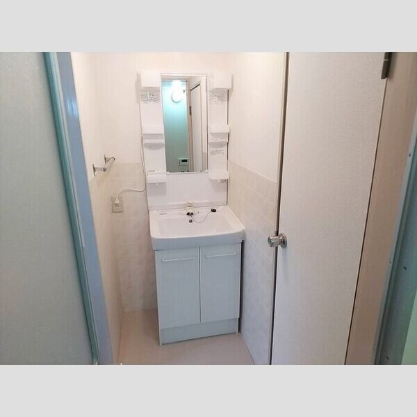 中野ハイム 洗面化粧台