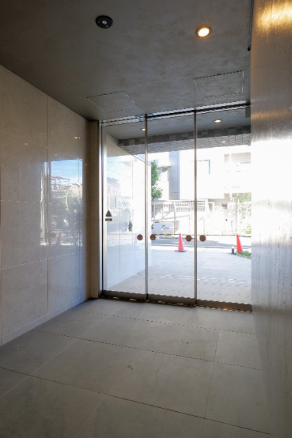 フュージョナル北綾瀬10階 エントランス