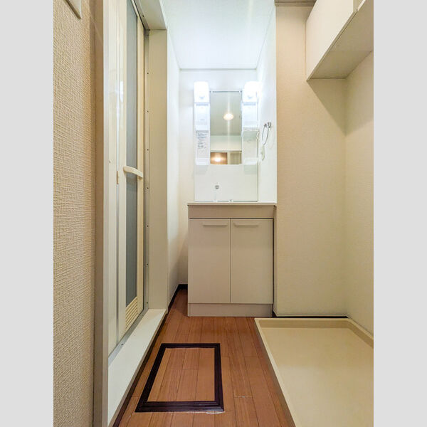 トリヴァンベール蓮根 洗面所