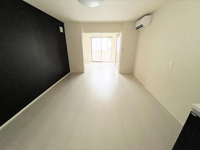 リオグランデ東戸塚101号室 リビング