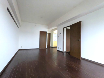 グリーンパーク中川0306号室 リビング