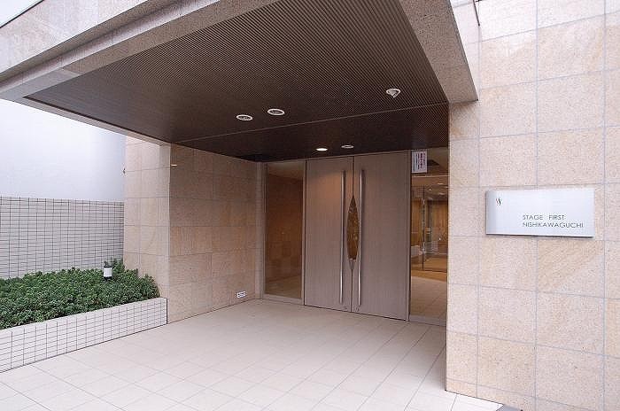 ステージファースト西川口 エントランス