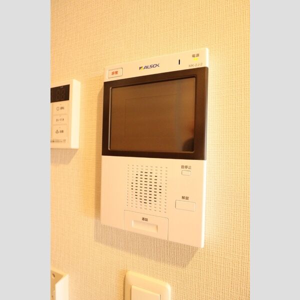 Je Glycine 寿町801号室 セキュリティ